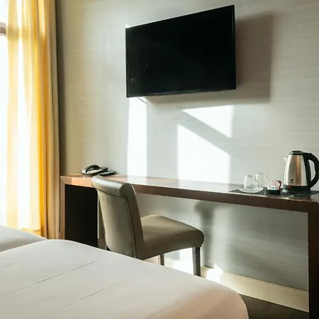 Ramblas Internacional 3* Барселона