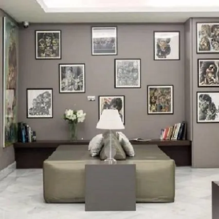 إنترناسيونال رامبلاس كول فندق 3*